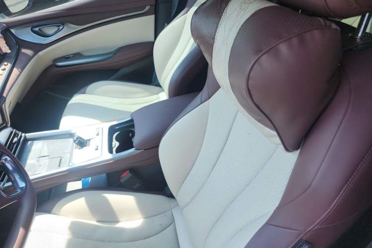 Used BYD Seal 2023 DM-i 1.5T 121km Prestige Model Left Front Seat