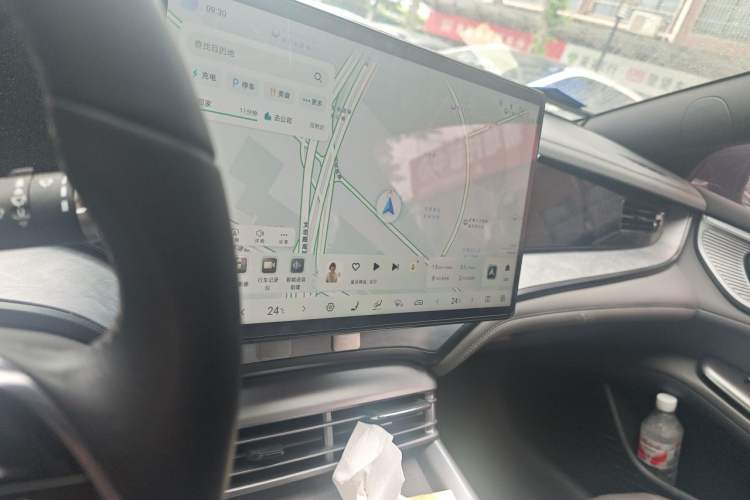 Used BYD Seal 2024 HONOR Edition DM-i 1.5L 121km Luxury Model Audio And AC Panel