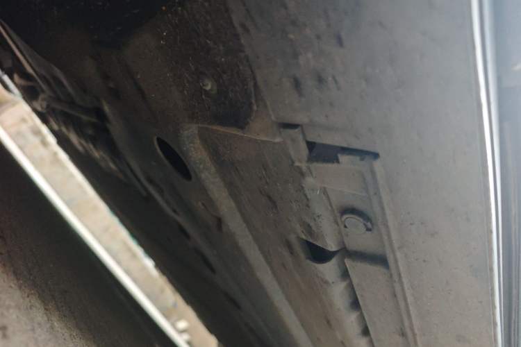 Used BYD Seal 2024 HONOR Edition DM-i 1.5L 121km Prestige Model Chassis Front Left