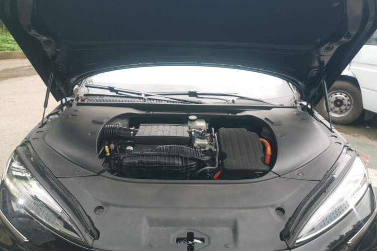 Used BYD Seal 2024 HONOR Edition DM-i 1.5L 121km Prestige Model Engine Bay