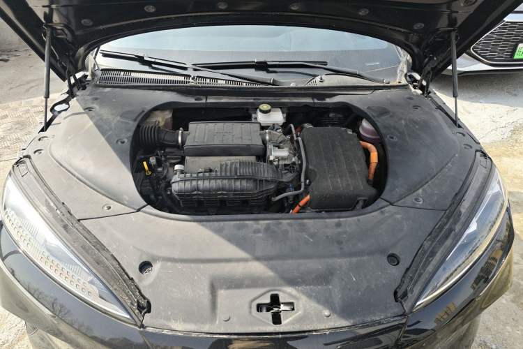 Used BYD Seal 2024 HONOR Edition DM-i 1.5L 121km Prestige Model Engine Bay