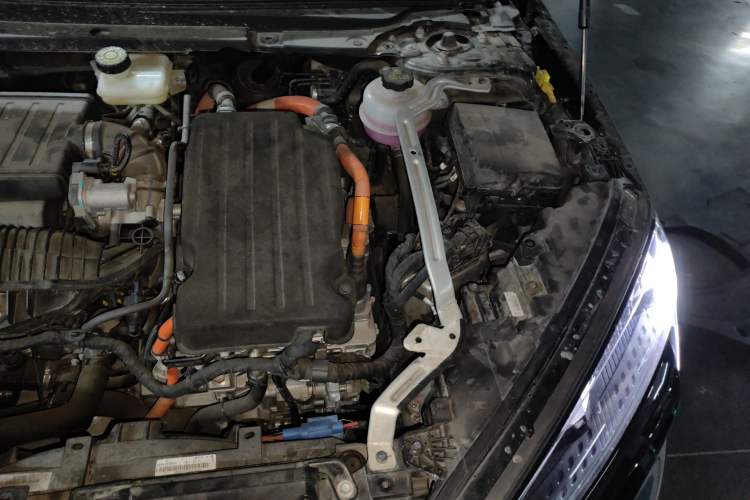 Used BYD Seal 2024 HONOR Edition DM-i 1.5L 121km Prestige Model Engine Bay Left