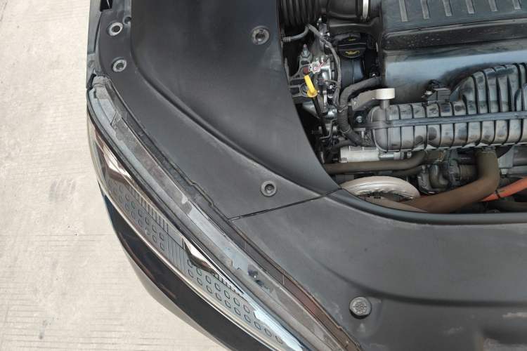 Used BYD Seal 2024 HONOR Edition DM-i 1.5L 121km Prestige Model Engine Bay Right