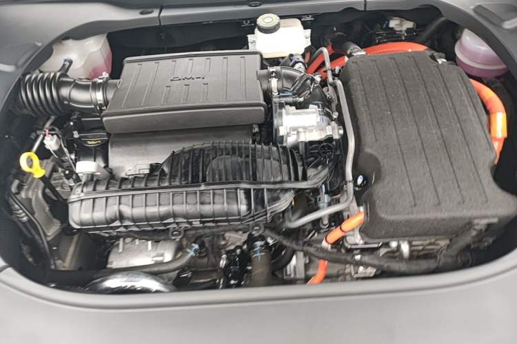 Used BYD Seal 2024 HONOR Edition DM-i 1.5L 121km Elite Model Engine Bay