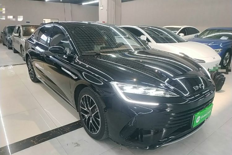 Used BYD Seal 2024 HONOR Edition DM-i 1.5L 121km Prestige Model Front Right 45 Deg