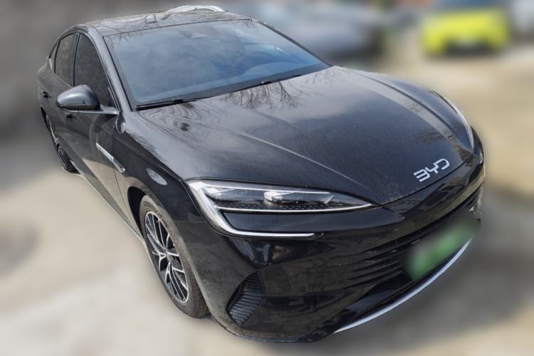 Used BYD Seal 2024 HONOR Edition DM-i 1.5L 121km Prestige Model Front Right 45 Deg