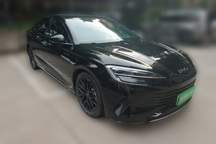 Used BYD Seal 2024 HONOR Edition DM-i 1.5L 121km Prestige Model Front Right 45 Deg