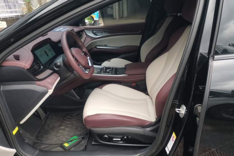 Used BYD Seal 2024 HONOR Edition DM-i 1.5L 121km Prestige Model Left Front Seat