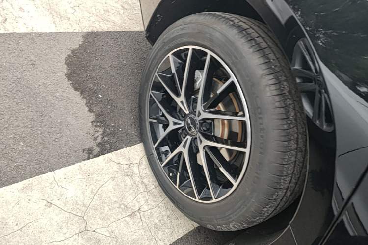 Used BYD Seal 2024 HONOR Edition DM-i 1.5L 121km Elite Model Right Rear Wheel Hub