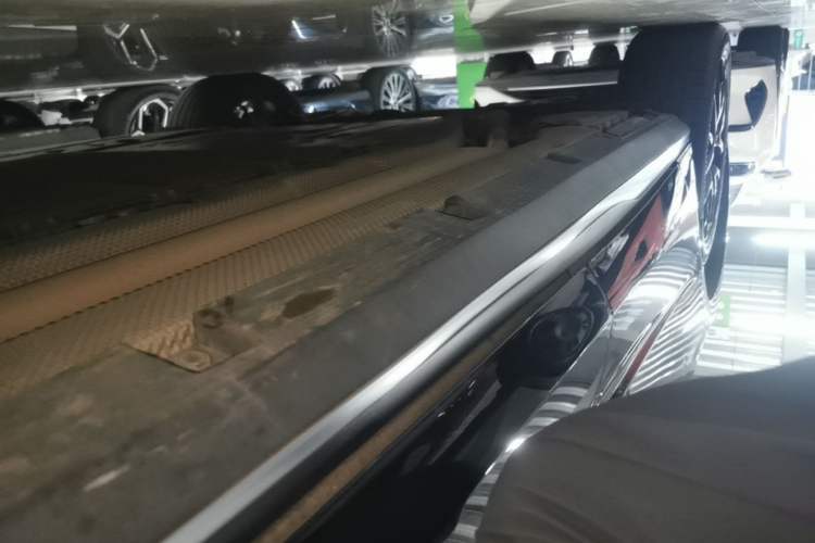 Used BYD Seal 2024 HONOR Edition DM-i 1.5L 121km Prestige Model Right Side Sill