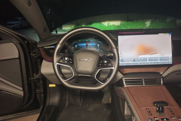 Used BYD Seal 2024 HONOR Edition DM-i 1.5L 121km Prestige Model Steering Wheel