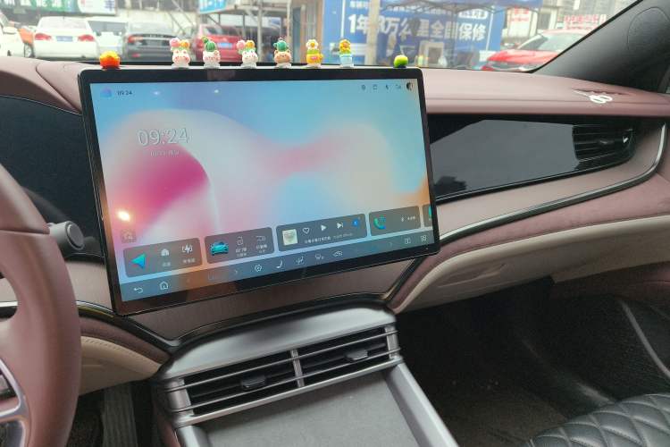 Used BYD Seal 2024 HONOR Edition DM-i 1.5L 121km Prestige Model Audio And AC Panel