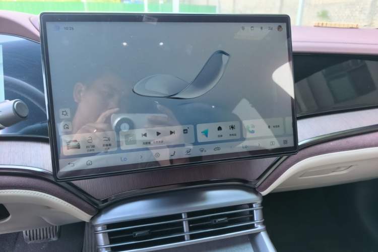 Used BYD Seal 2024 HONOR Edition DM-i 1.5L 121km Prestige Model Audio And AC Panel