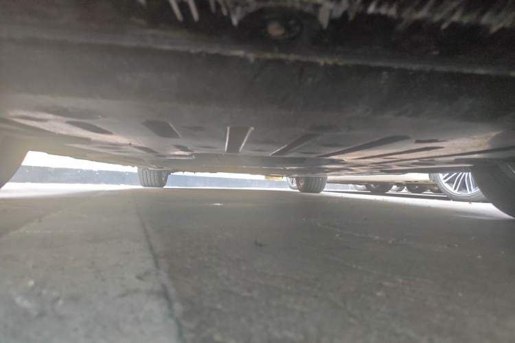 Used BYD Seal 2024 HONOR Edition DM-i 1.5L 121km Prestige Model Chassis Front