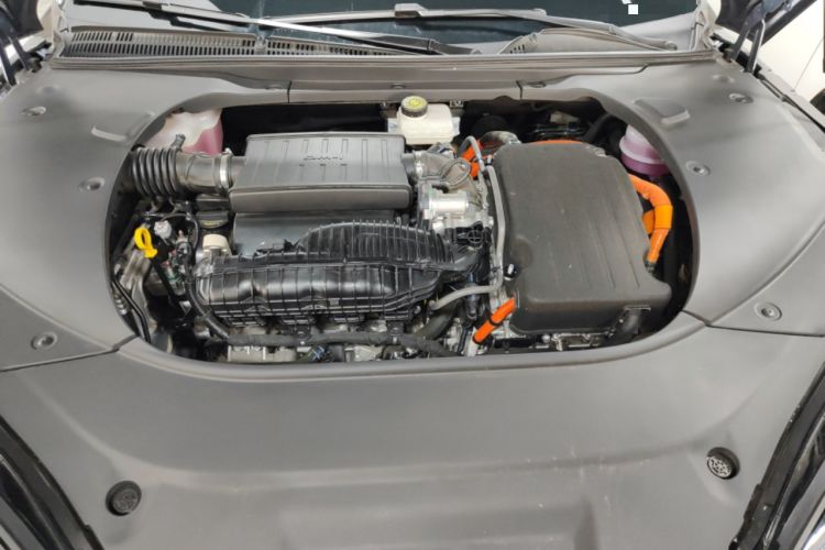 Used BYD Seal 2024 HONOR Edition DM-i 1.5L 121km Luxury Model Engine Bay