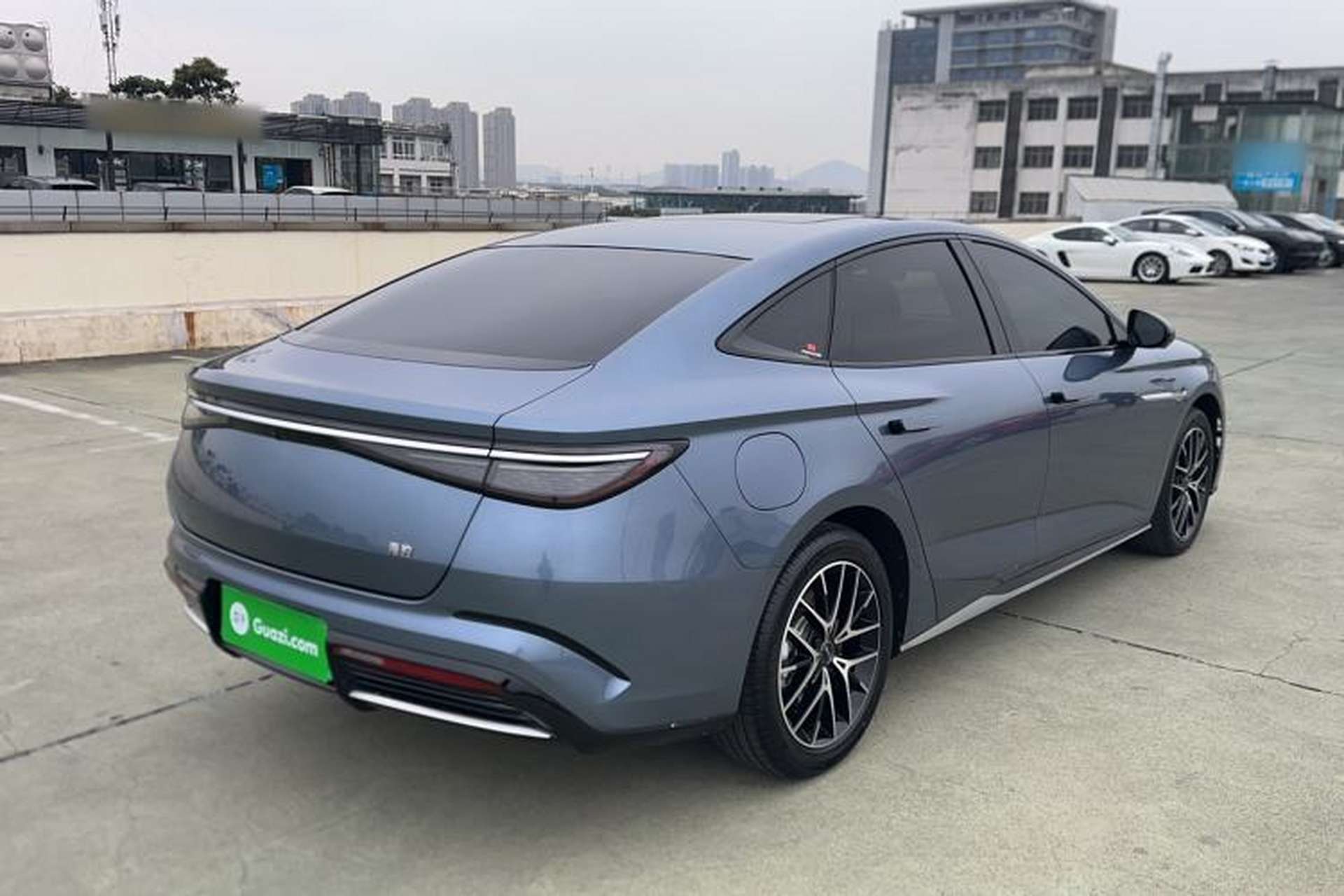 Used BYD Seal 2024 HONOR Edition DM-i 1.5L 121km Prestige Model Exterior 4