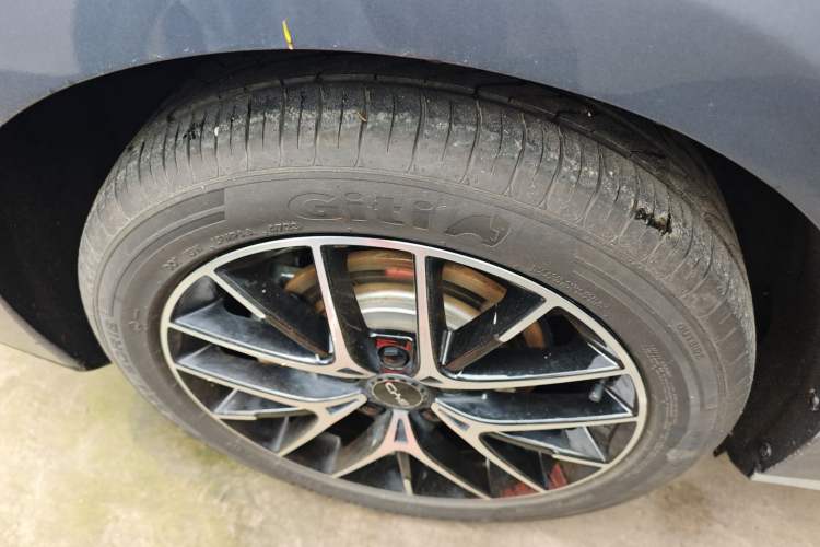 Used BYD Seal 2024 HONOR Edition DM-i 1.5L 121km Prestige Model Exterior 5
