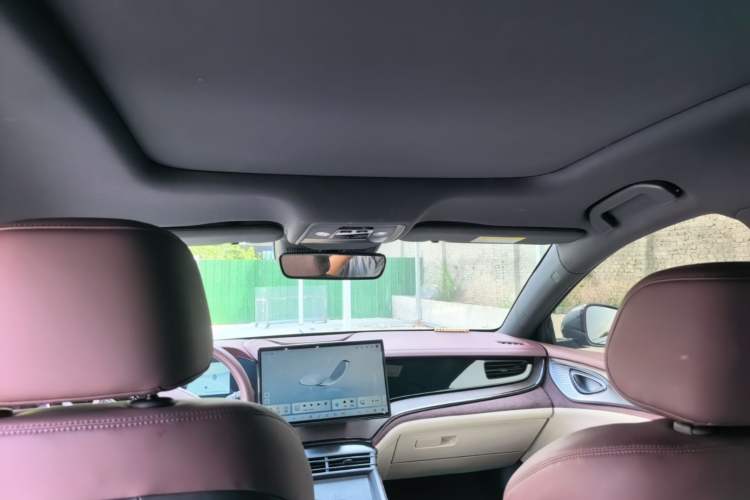 Used BYD Seal 2024 HONOR Edition DM-i 1.5L 121km Prestige Model Headliner