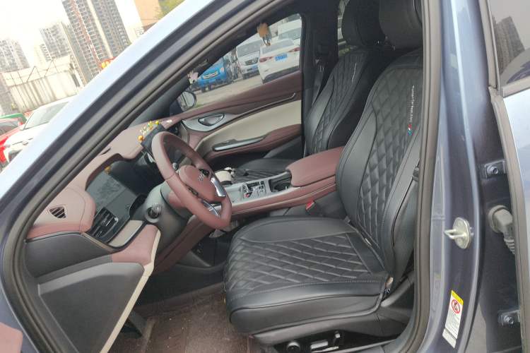 Used BYD Seal 2024 HONOR Edition DM-i 1.5L 121km Prestige Model Left Front Seat