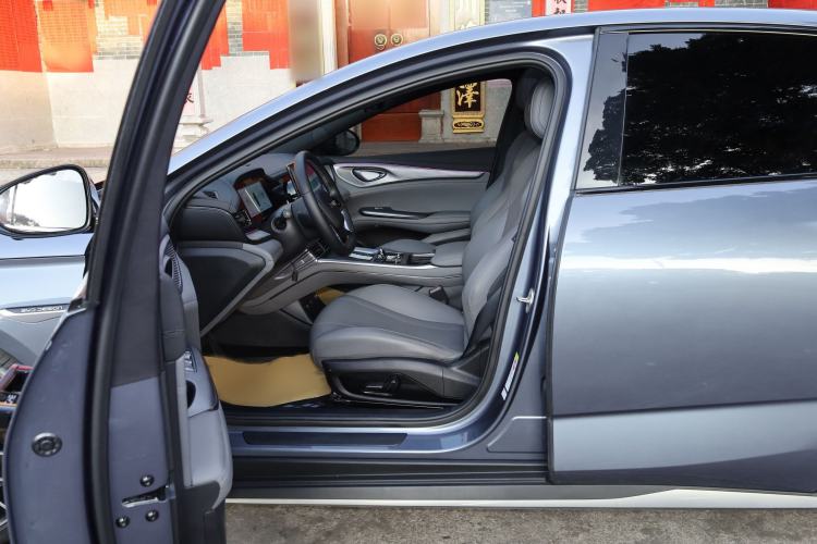Used BYD Seal 2024 HONOR Edition DM-i 1.5L 121km Luxury Model Left Front Seat