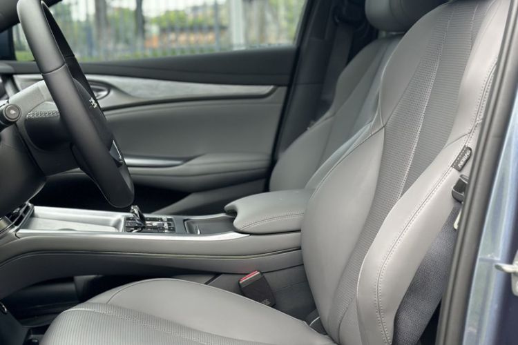 Used BYD Seal 2024 HONOR Edition DM-i 1.5L 121km Luxury Model Left Front Seat