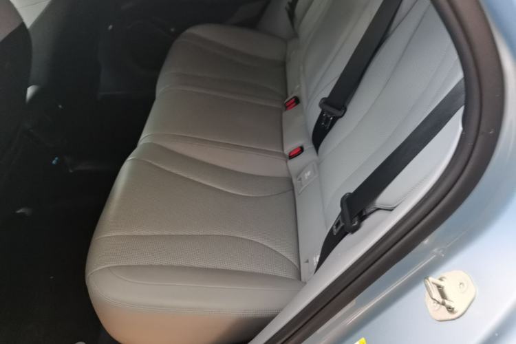 Used BYD Seal 2024 HONOR Edition DM-i 1.5L 121km Luxury Model Left Rear Seat