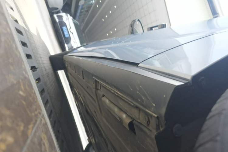 Used BYD Seal 2024 HONOR Edition DM-i 1.5L 121km Luxury Model Left Side Sill