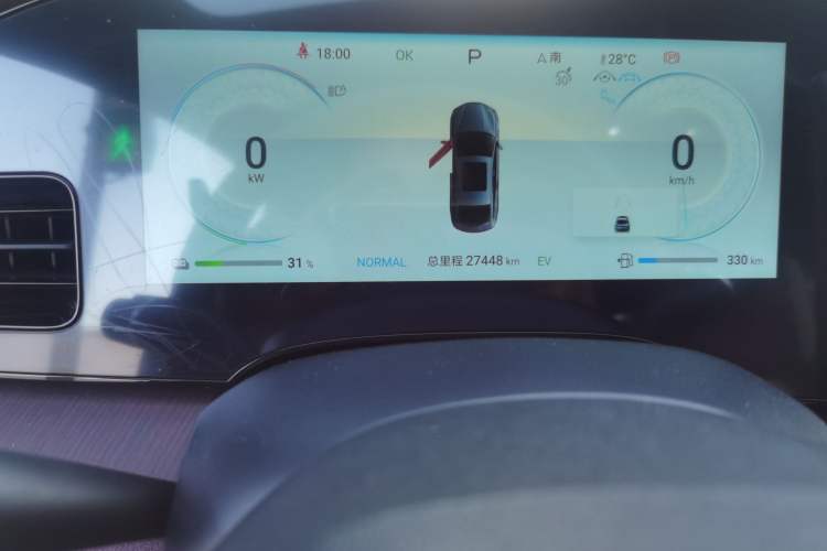 Used BYD Seal 2024 HONOR Edition DM-i 1.5L 121km Prestige Model Odometer Close Up