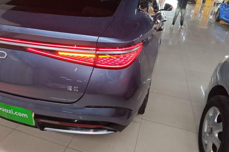 Used BYD Seal 2024 HONOR Edition DM-i 1.5T 121km Flagship Model Right Rear Taillight