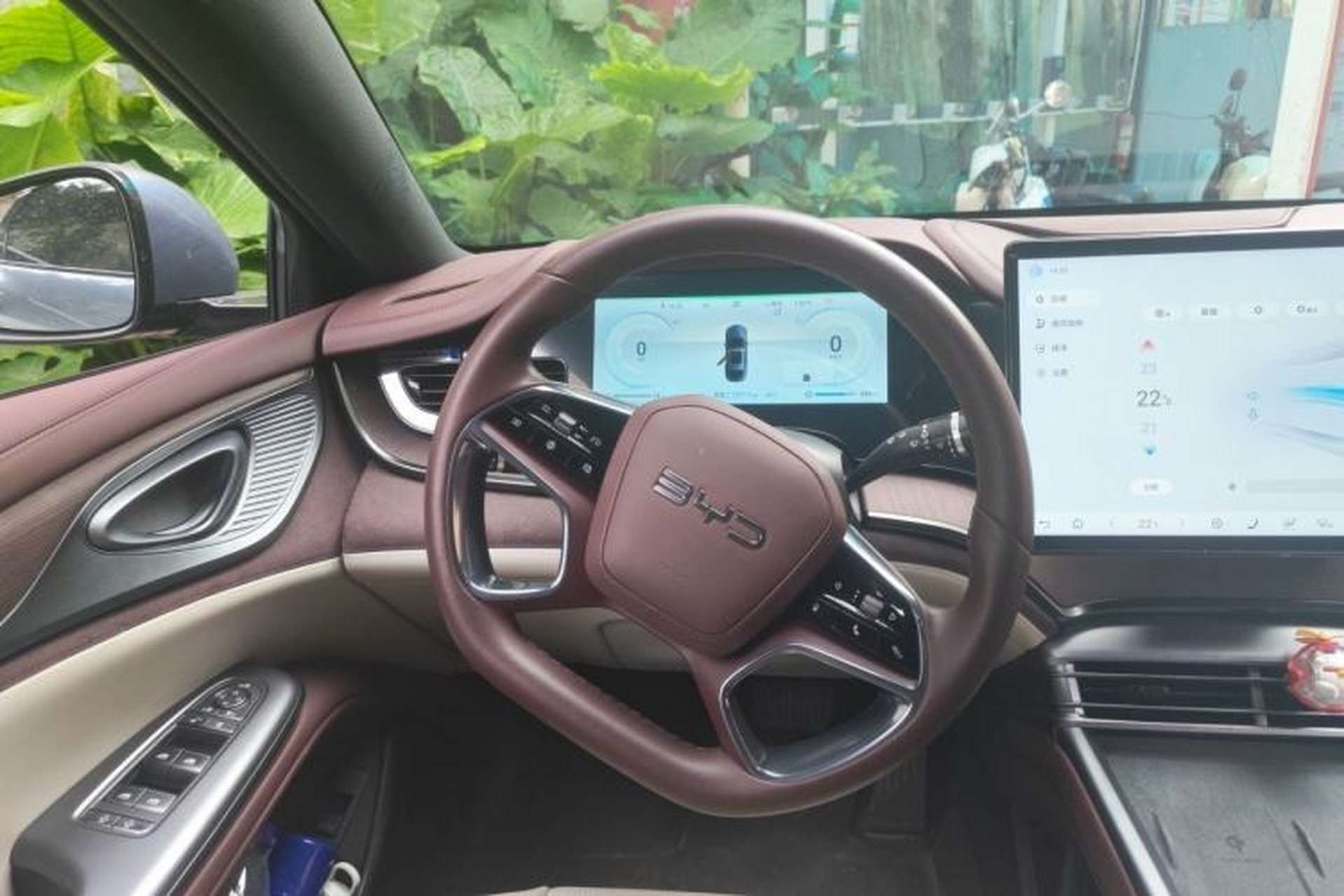 Used BYD Seal 2024 HONOR Edition DM-i 1.5L 121km Prestige Model Steering Wheel