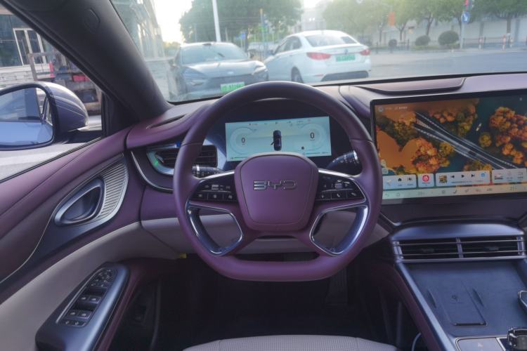 Used BYD Seal 2024 HONOR Edition DM-i 1.5L 121km Prestige Model Steering Wheel