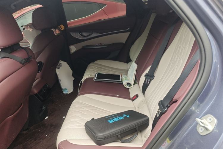 Used BYD Seal 2024 HONOR Edition DM-i 1.5T 121km Flagship Model Left Rear Seat