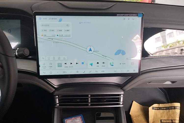 Used BYD Seal 2024 HONOR Edition DM-i 1.5L 121km Luxury Model Audio And AC Panel