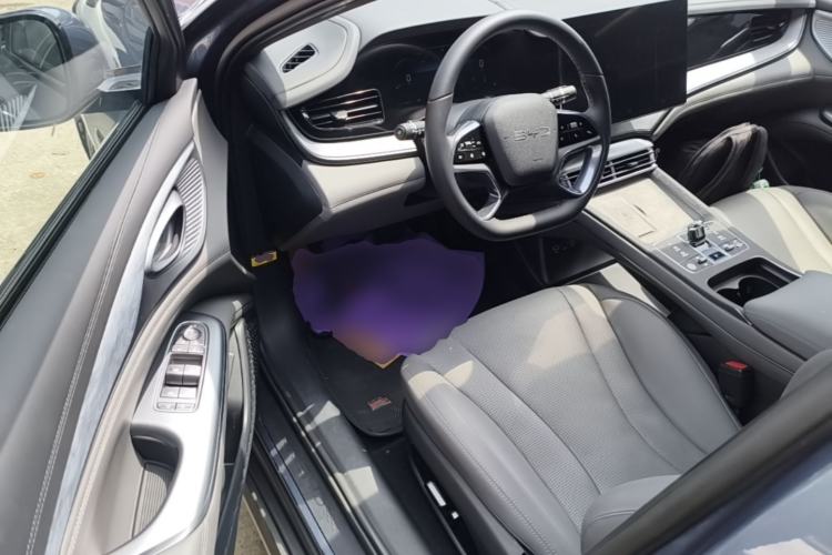 Used BYD Seal 2024 HONOR Edition DM-i 1.5L 121km Luxury Model Driver Seat