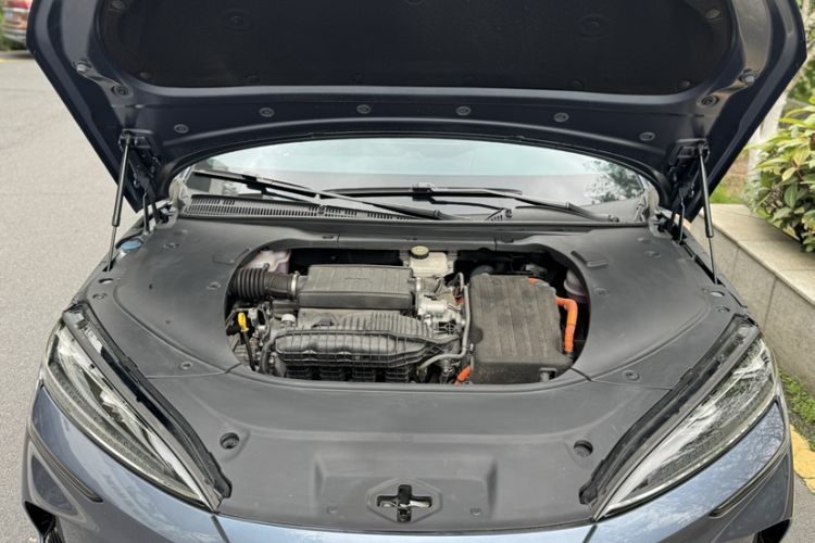 Used BYD Seal 2024 HONOR Edition DM-i 1.5L 121km Luxury Model Engine Bay