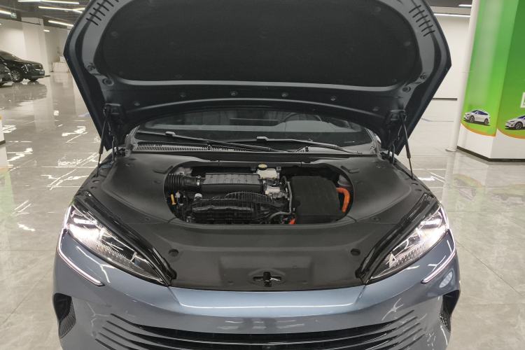 Used BYD Seal 2024 HONOR Edition DM-i 1.5L 121km Luxury Model Engine Bay