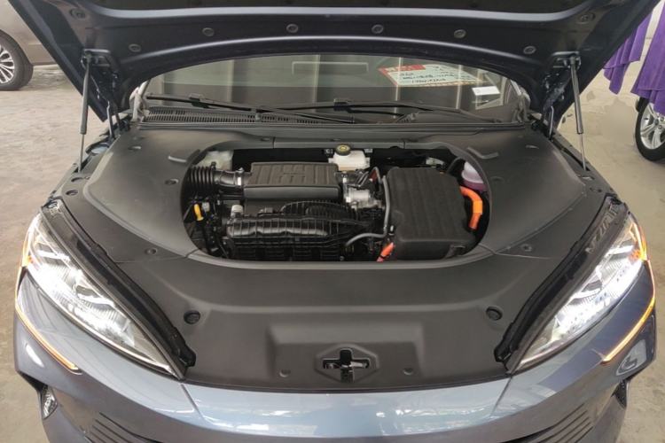Used BYD Seal 2024 HONOR Edition DM-i 1.5L 121km Luxury Model Engine Bay