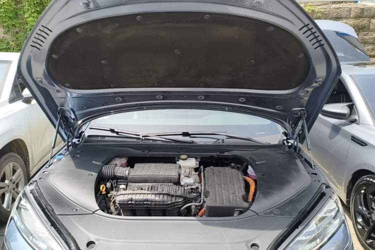 Used BYD Seal 2024 HONOR Edition DM-i 1.5L 121km Luxury Model Engine Bay