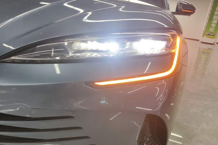 Used BYD Seal 2024 HONOR Edition DM-i 1.5L 121km Luxury Model Left Front Headlight