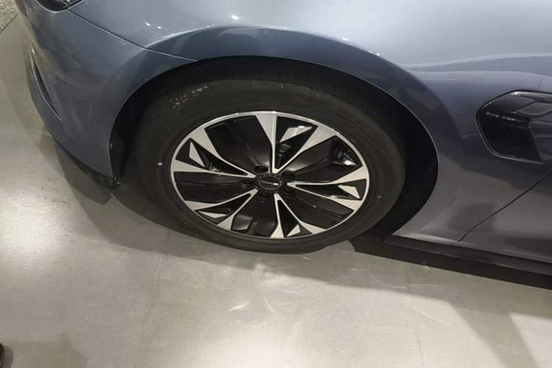 Used BYD Seal 2024 Honor Edition 550km Premium Model Left Front Wheel Hub