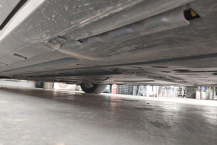 Used BYD Seal 2024 HONOR Edition DM-i 1.5L 121km Luxury Model Left Side Sill
