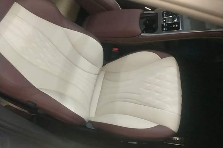 Used BYD Seal 2024 HONOR Edition DM-i 1.5T 121km Flagship Model Right Front Seat