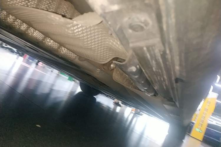 Used BYD Seal 2024 HONOR Edition DM-i 1.5T 121km Flagship Model Right Side Sill