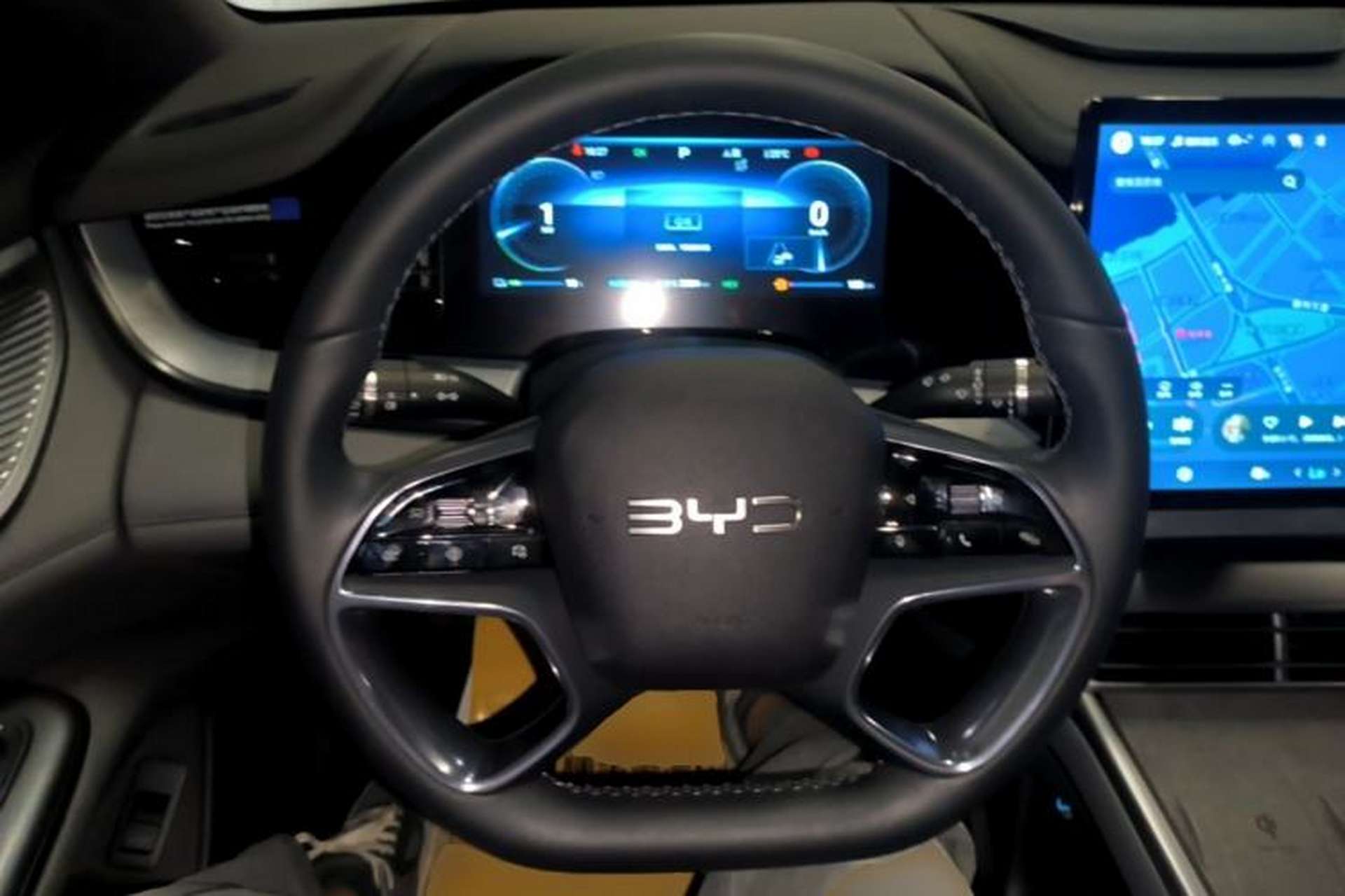 Used BYD Seal 2024 HONOR Edition DM-i 1.5L 121km Luxury Model Steering Wheel