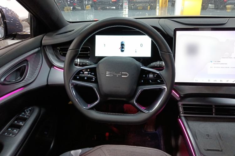 Used BYD Seal 2024 HONOR Edition DM-i 1.5L 121km Luxury Model Steering Wheel