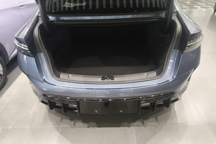 Used BYD Seal 2024 Honor Edition 550km Premium Model Trunk