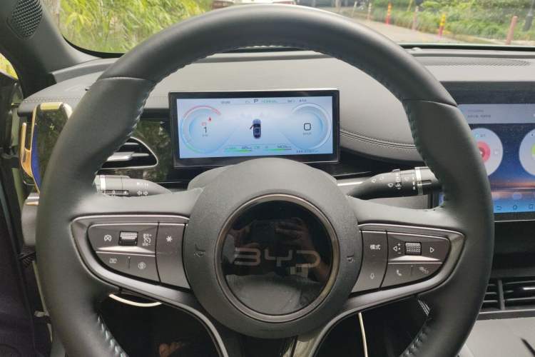 Used BYD Seal 2024 HONOR Edition DM-i 1.5L 121km Prestige Model Instrument Cluster