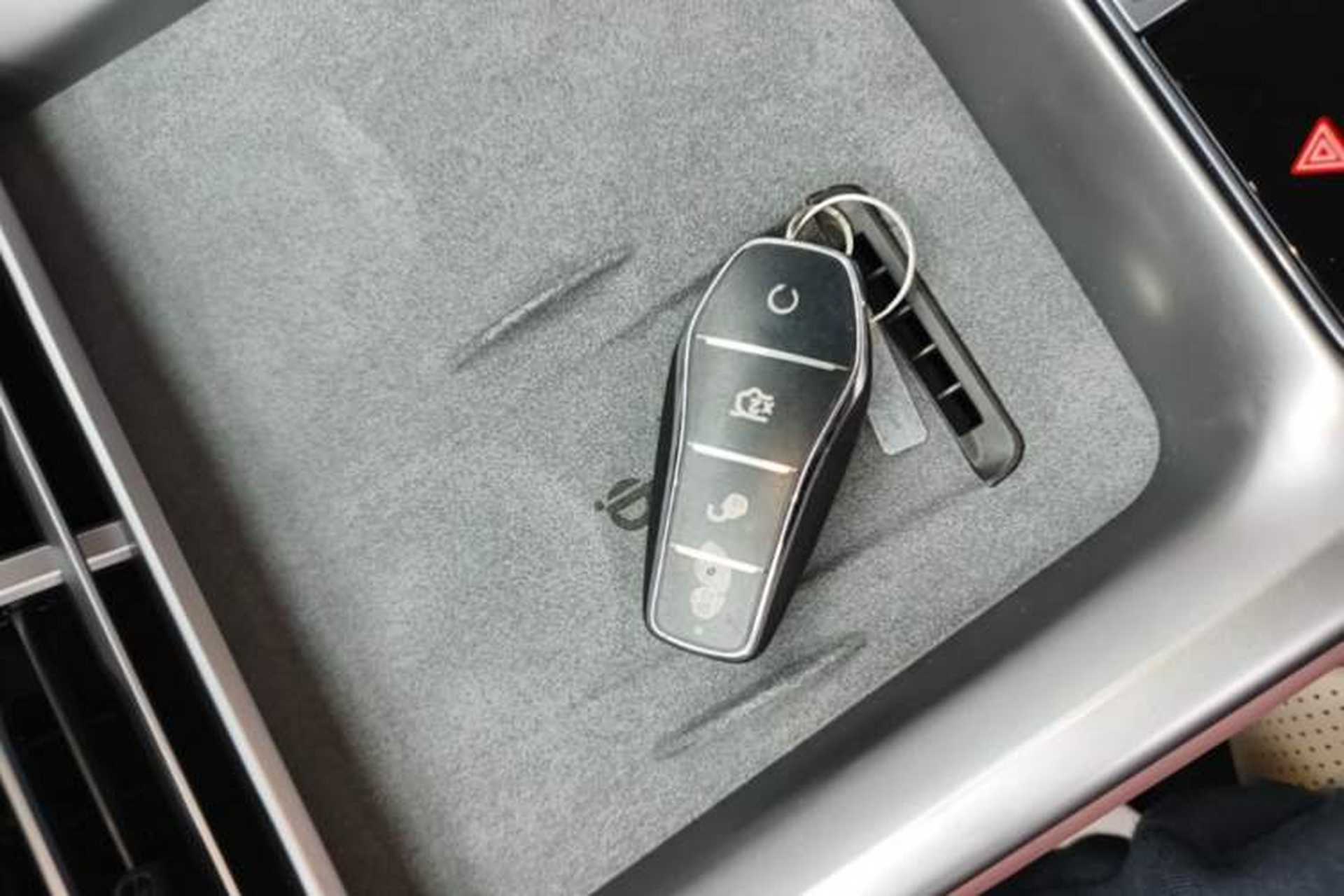 Used BYD Seal 2024 HONOR Edition DM-i 1.5T 121km Prestige Model Vehicle Key