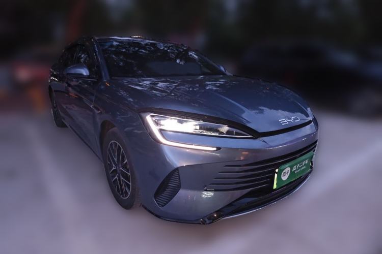Used BYD Seal 2024 HONOR Edition DM-i 1.5L 121km Elite Model Front Right 45 Deg