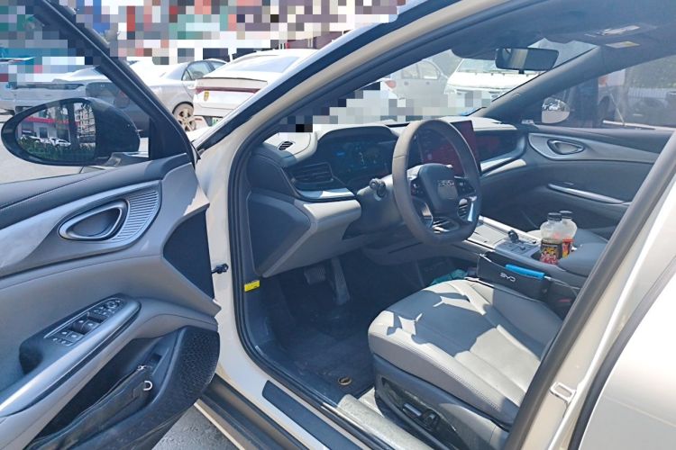 Used BYD Seal 2024 HONOR Edition DM-i 1.5L 121km Luxury Model Driver Seat